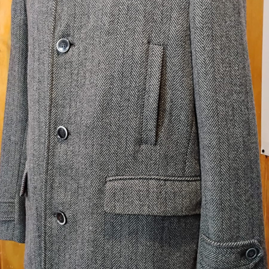 Abrigo Tweed Gris con Negro Talla 52 - Prenda Única