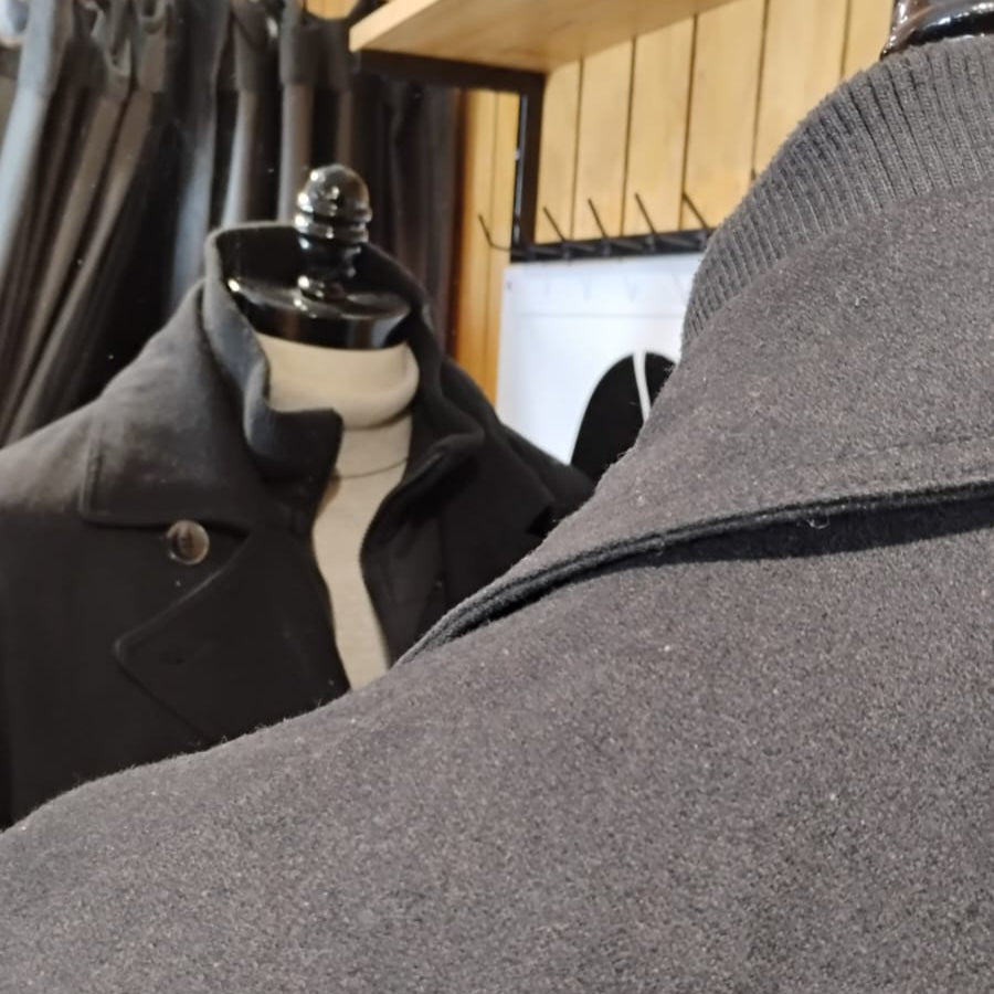 Abrigo Negro Marinero Doble Cuello Yorn Talla 52 - Prenda Única
