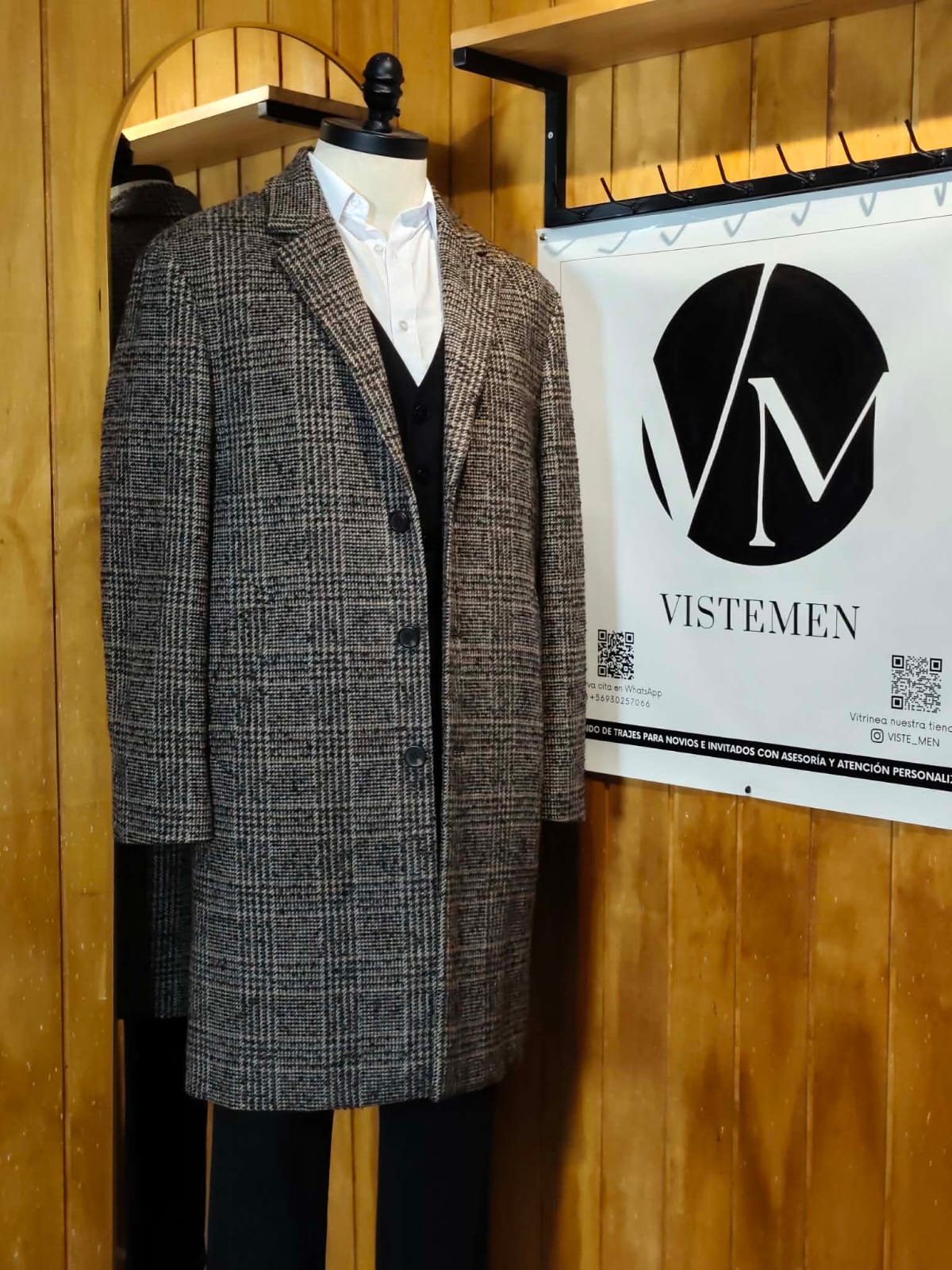 Abrigo Lana Café Cuadrillé | Diseño Clásico | Talla L (50) | Vistemen