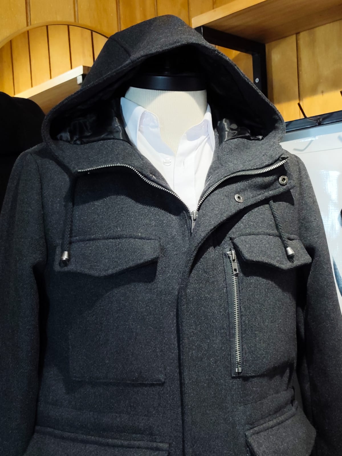 Abrigo Lana Marengo | Bolsillos Multiusos | Ajuste Cintura | Talla M (48) | Vistemen