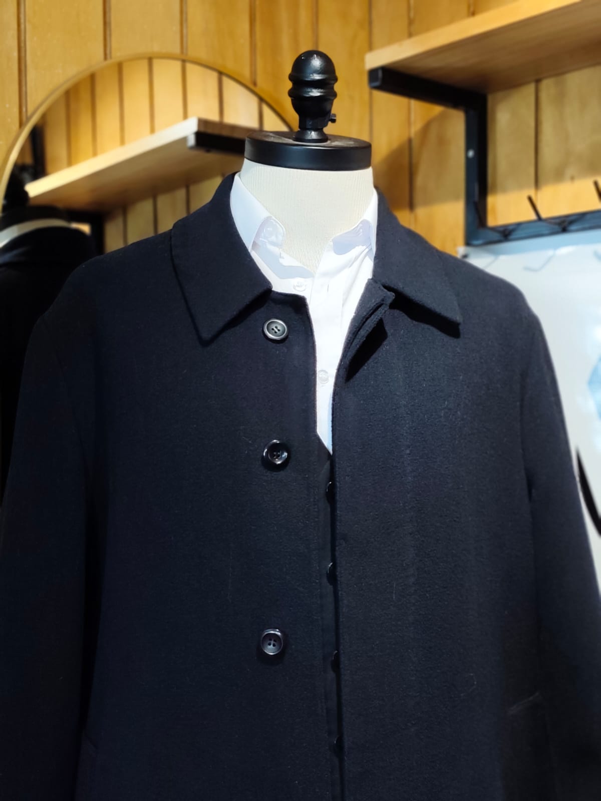 Abrigo JW Anderson Lana Negra | Largo | Talla M-L (48) | Vistemen