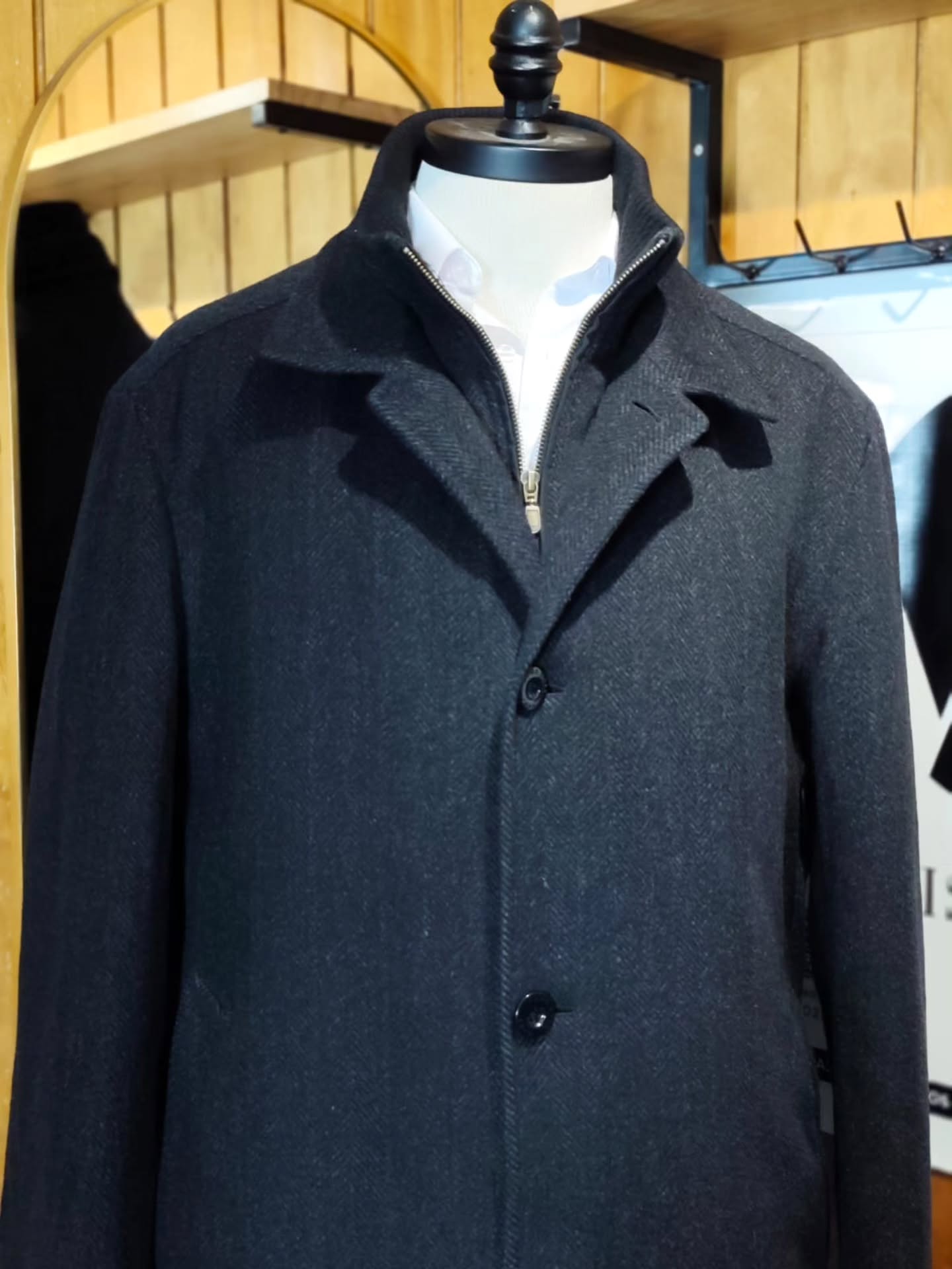 Abrigo Hugo Boss Lana con Cashmere – Talla 3XL (56)