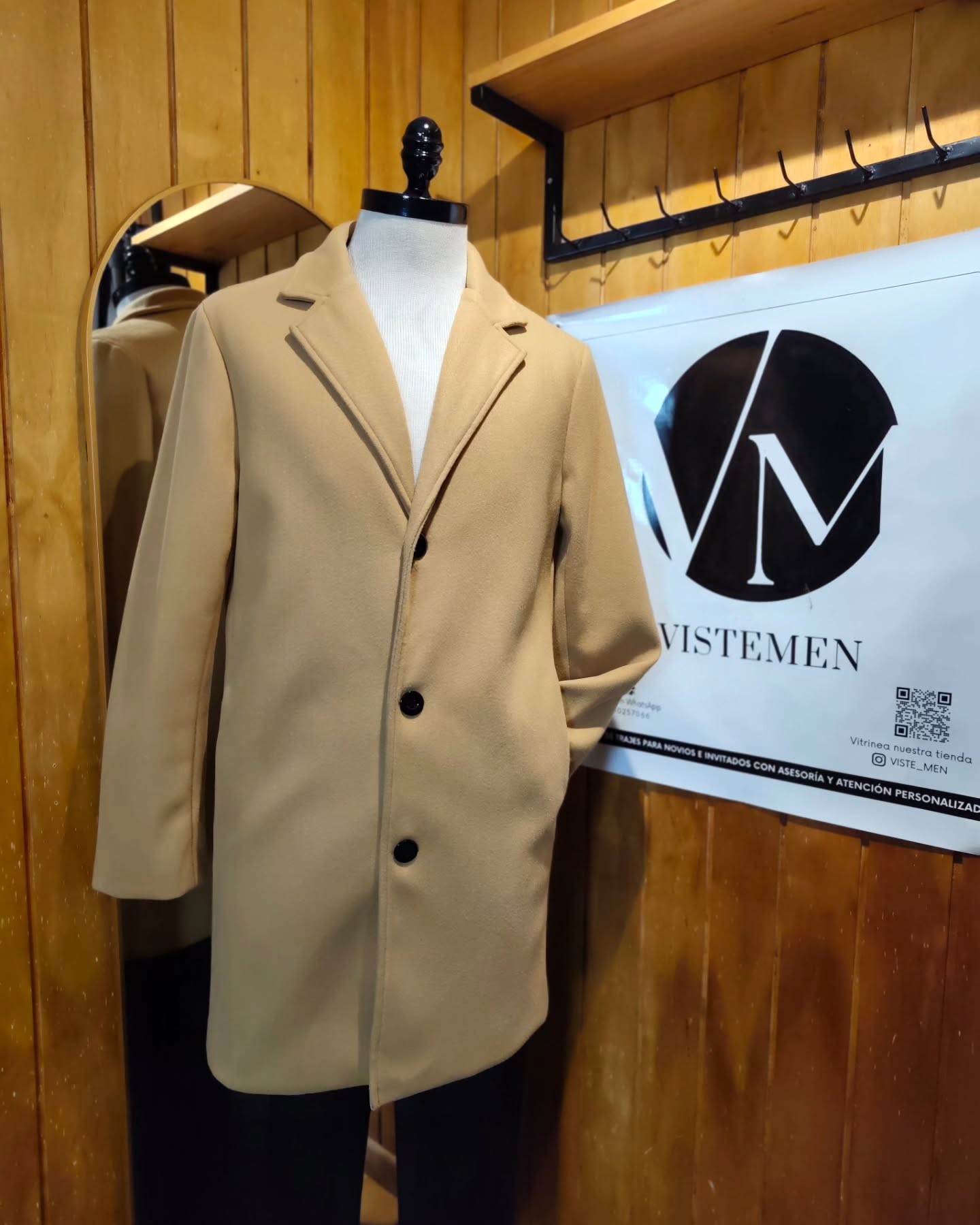 Abrigo Camel de Inspiración Europea – Talla M (48)