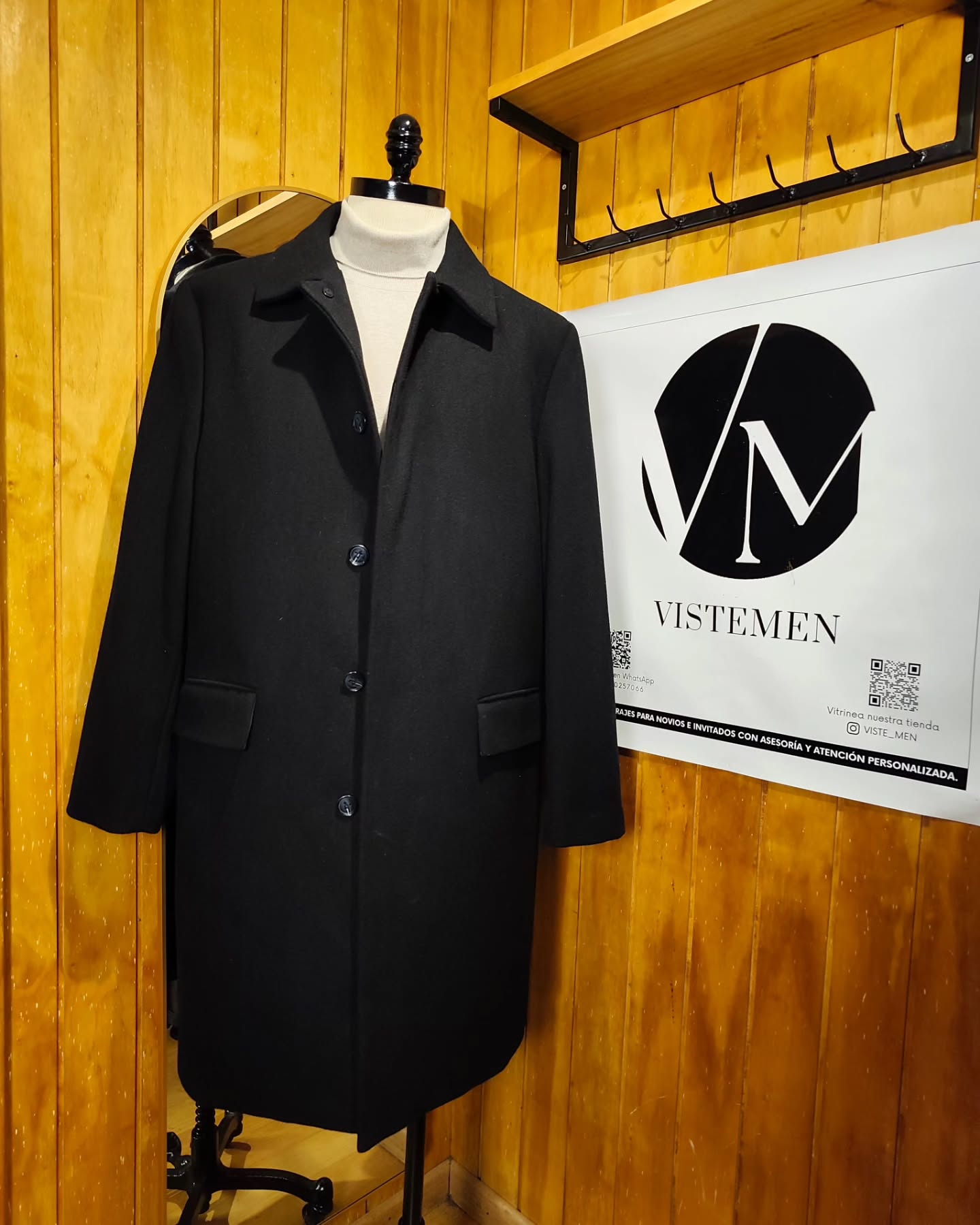 Abrigo Largo River Island Negro Minimalista – Talla XL (52)
