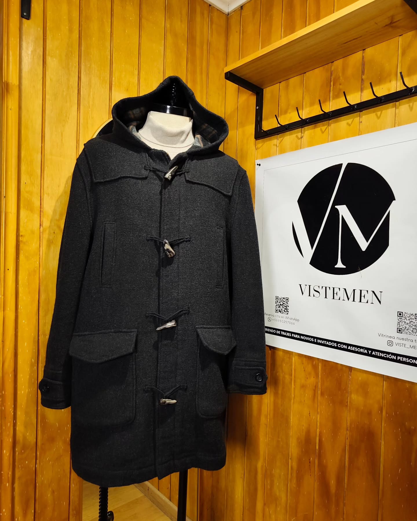 Abrigo Duffle Coat Trait Gris Carbón con Capucha – Talla XL (52)
